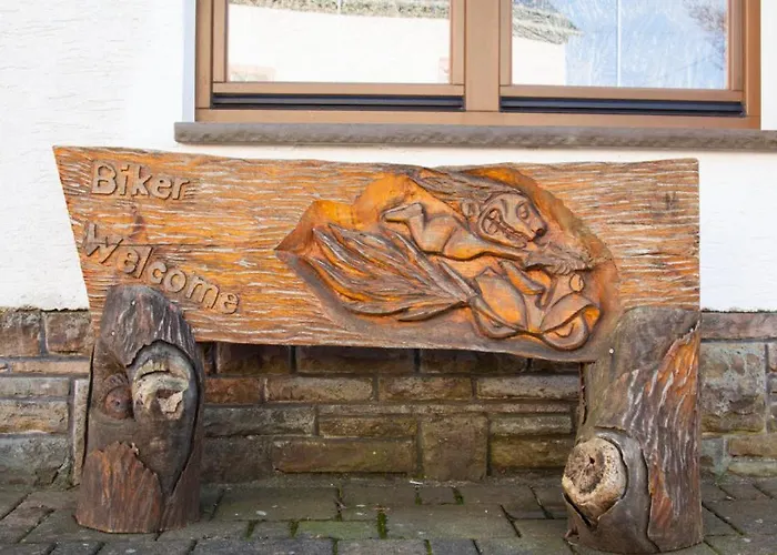 Gasthof Harmony Beim Holzschnitzer *